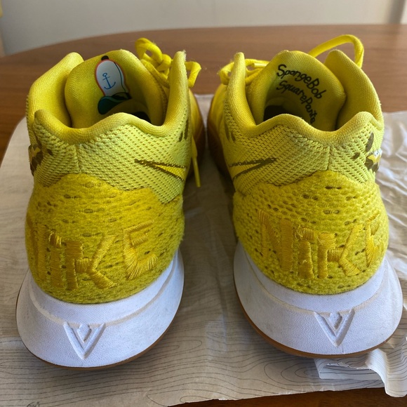 Nike Kyrie 5 SpongeBob SquarePants - Picture 2 of 5